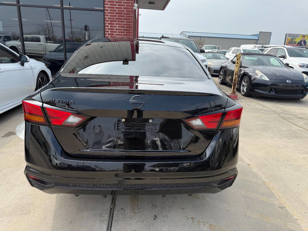 Used 2023 Nissan Altima 2.5 S image 5