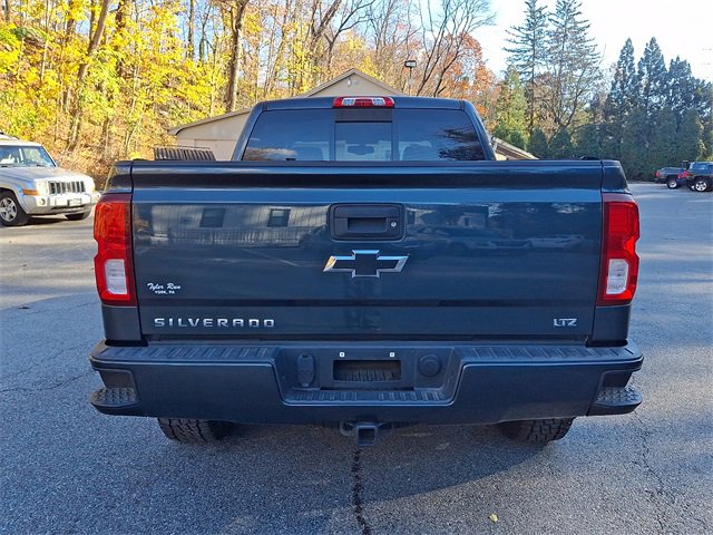 Used 2017 Chevrolet Silverado 1500 LTZ Z71 image 7