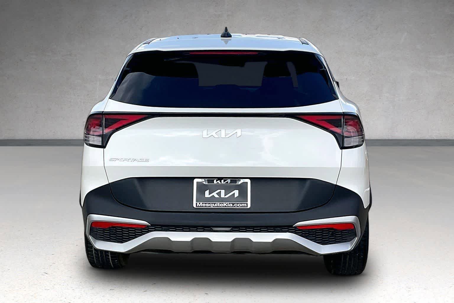 Certified 2023 Kia Sportage LX FWD image 5