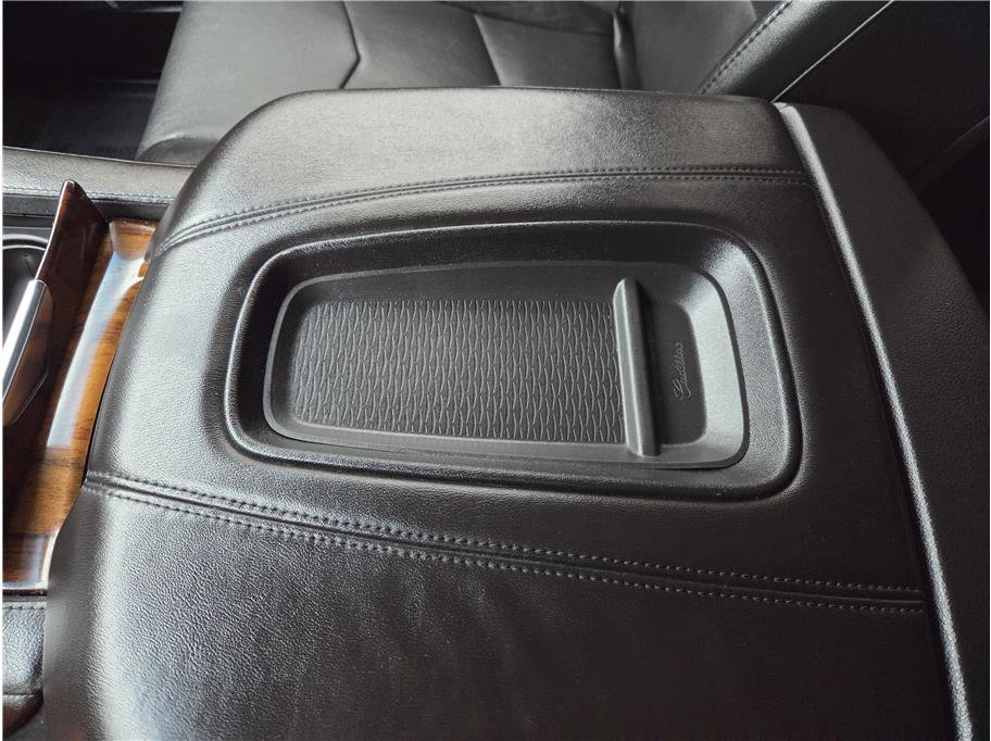 Used 2015 Cadillac Escalade ESV Premium image 15