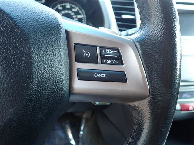 Used 2013 Subaru Outback 2.5i Limited w/ Moonroof Pkg AWD/4WD image 17