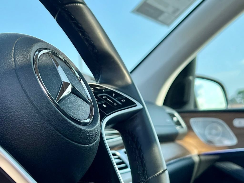 Certified 2025 Mercedes-Benz GLS 450 4MATIC image 22
