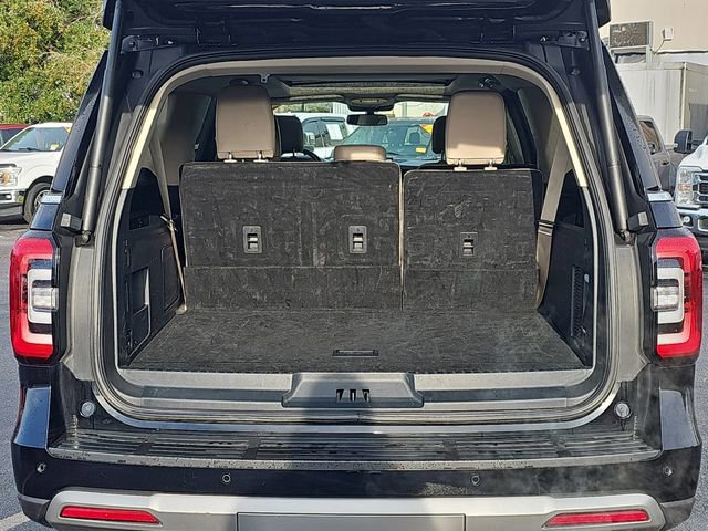 Used 2024 Ford Expedition Max Limited image 15
