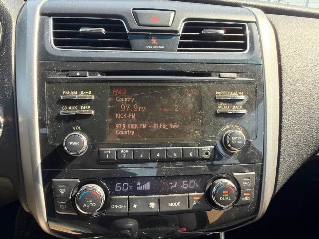 Used 2013 Nissan Altima 2.5 SV FWD image 20