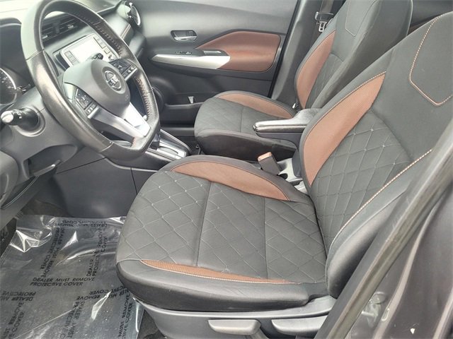 Used 2020 Nissan Kicks SR image 14