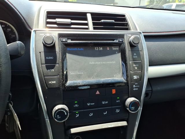 Used 2015 Toyota Camry SE FWD image 14