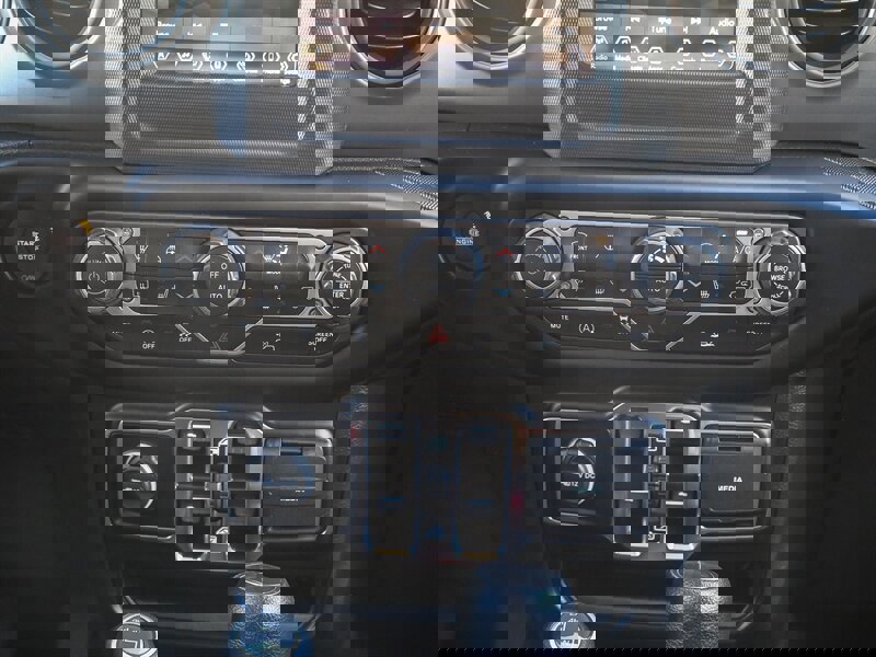 Used 2023 Jeep Gladiator Willys image 23