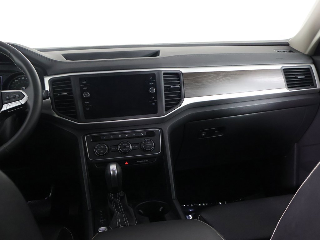 Used 2021 Volkswagen Atlas SE image 33