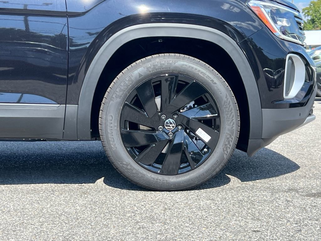 New 2026 Volkswagen Atlas SE image 6