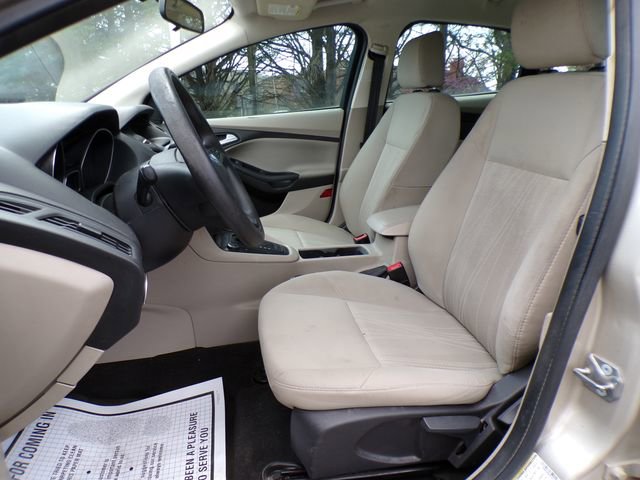 Used 2017 Ford Focus SE image 11