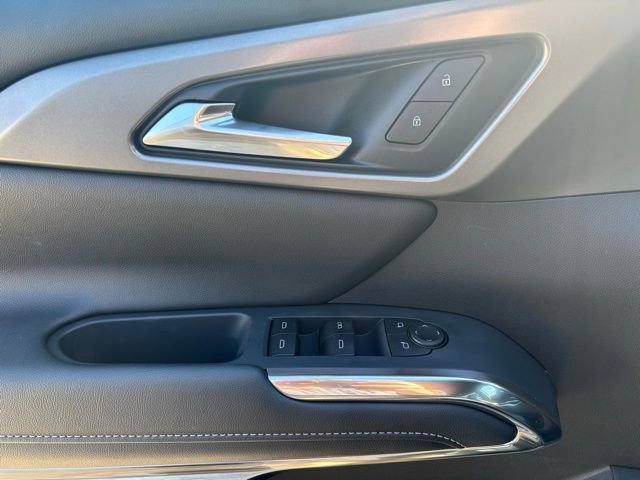 New 2026 Chevrolet Traverse LT w/ Sun and Wheel Package FWD image 23