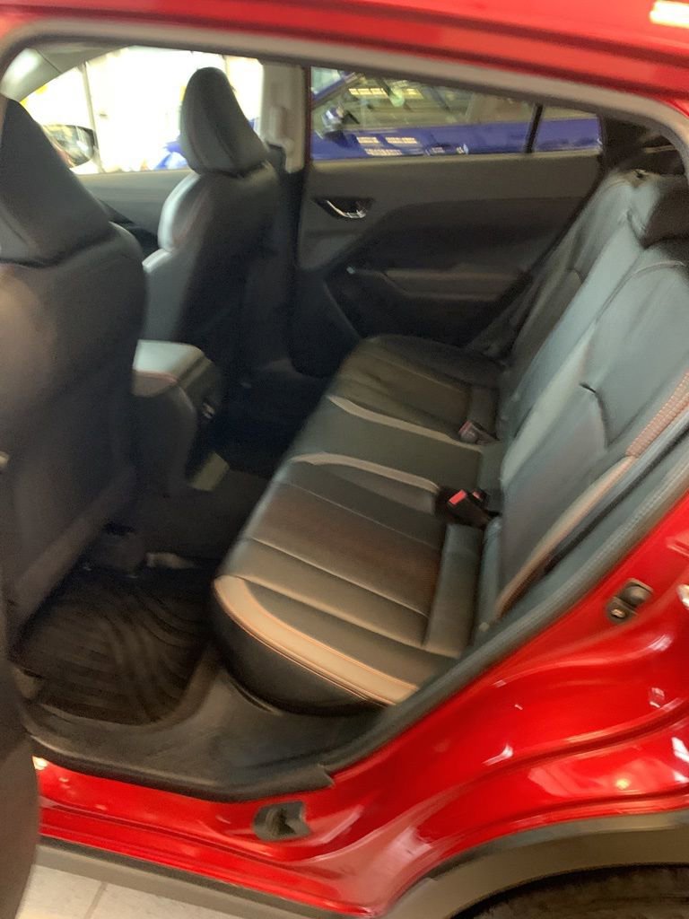 Used 2024 Subaru Crosstrek 2.5i Limited w/ Crosstrek Mirror Package AWD/4WD image 6