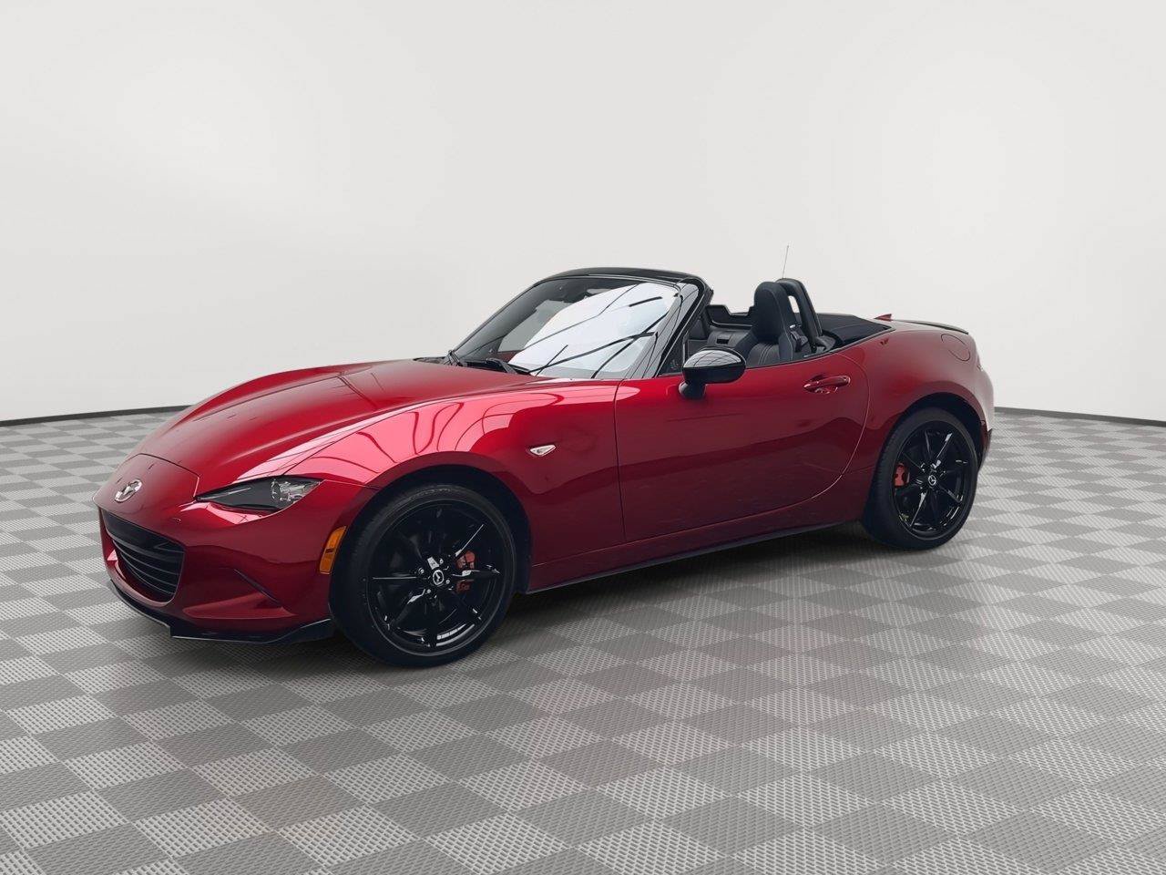 Certified 2021 MAZDA MX-5 Miata Club RWD image 29