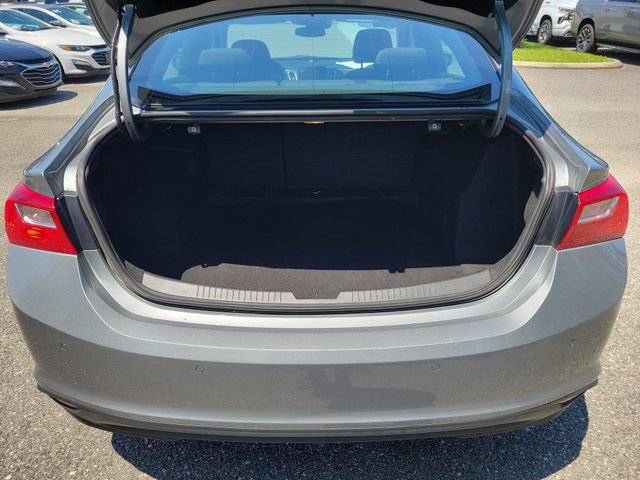 Certified 2025 Chevrolet Malibu LT FWD image 13