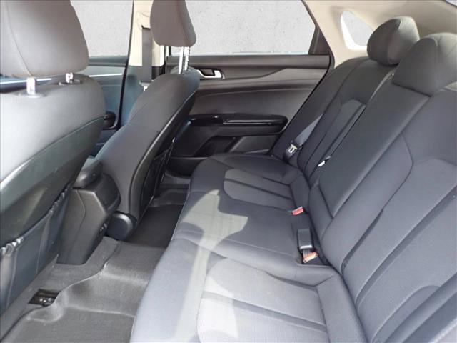 Used 2023 Kia K5 LXS FWD image 8
