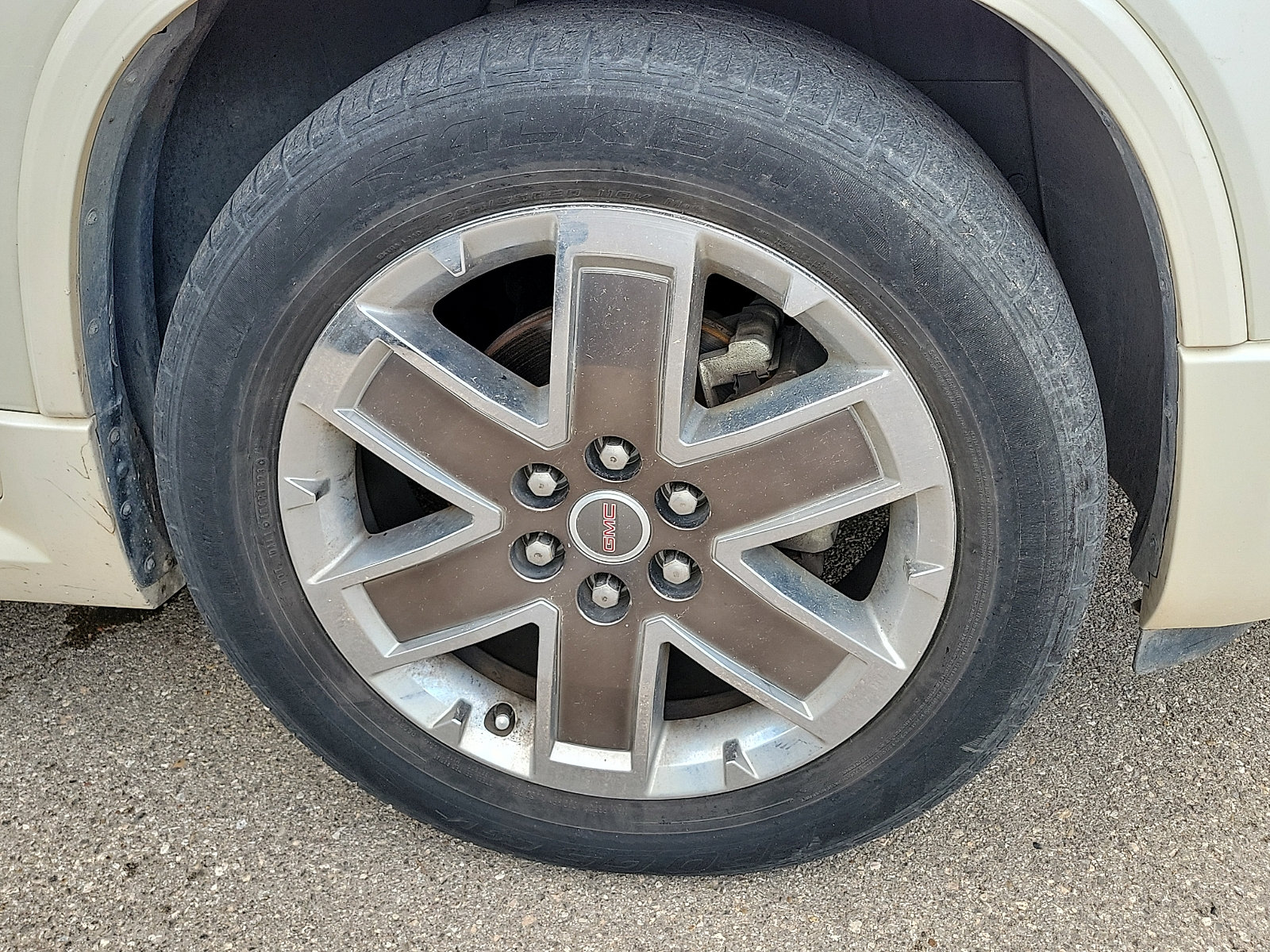Used 2012 GMC Acadia Denali AWD/4WD image 5