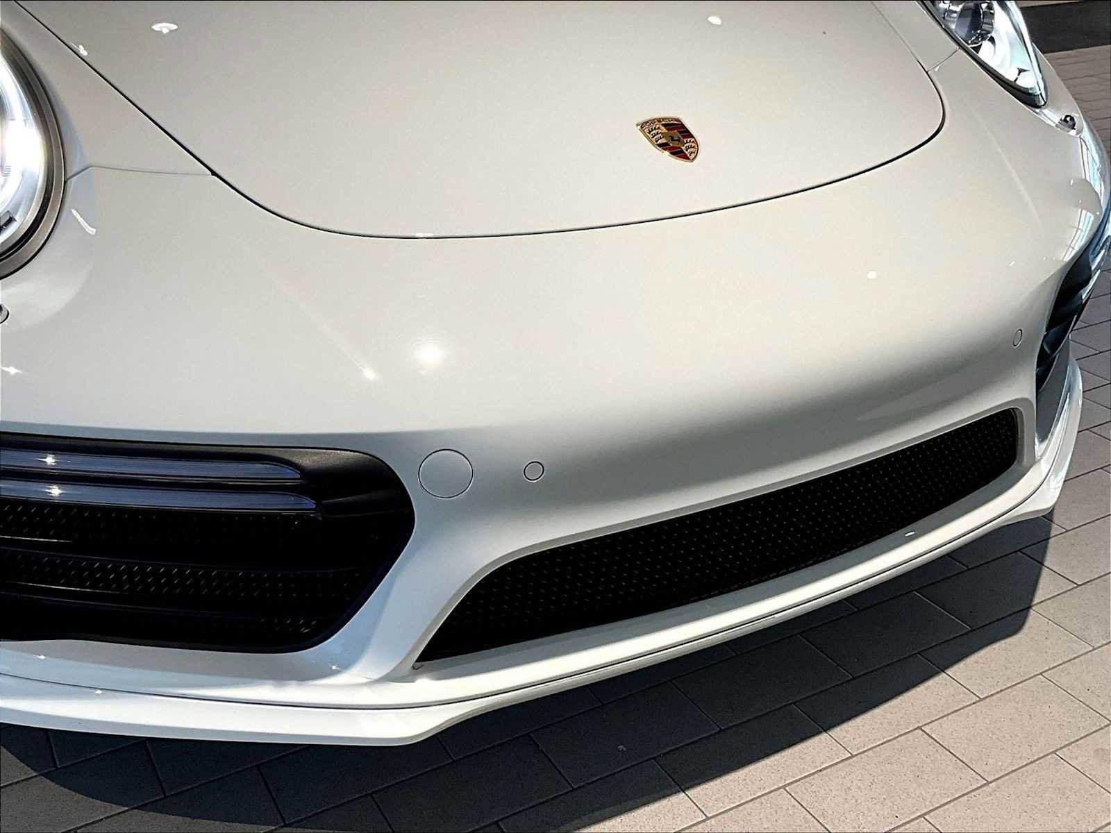 Used 2017 Porsche 911 Turbo image 32