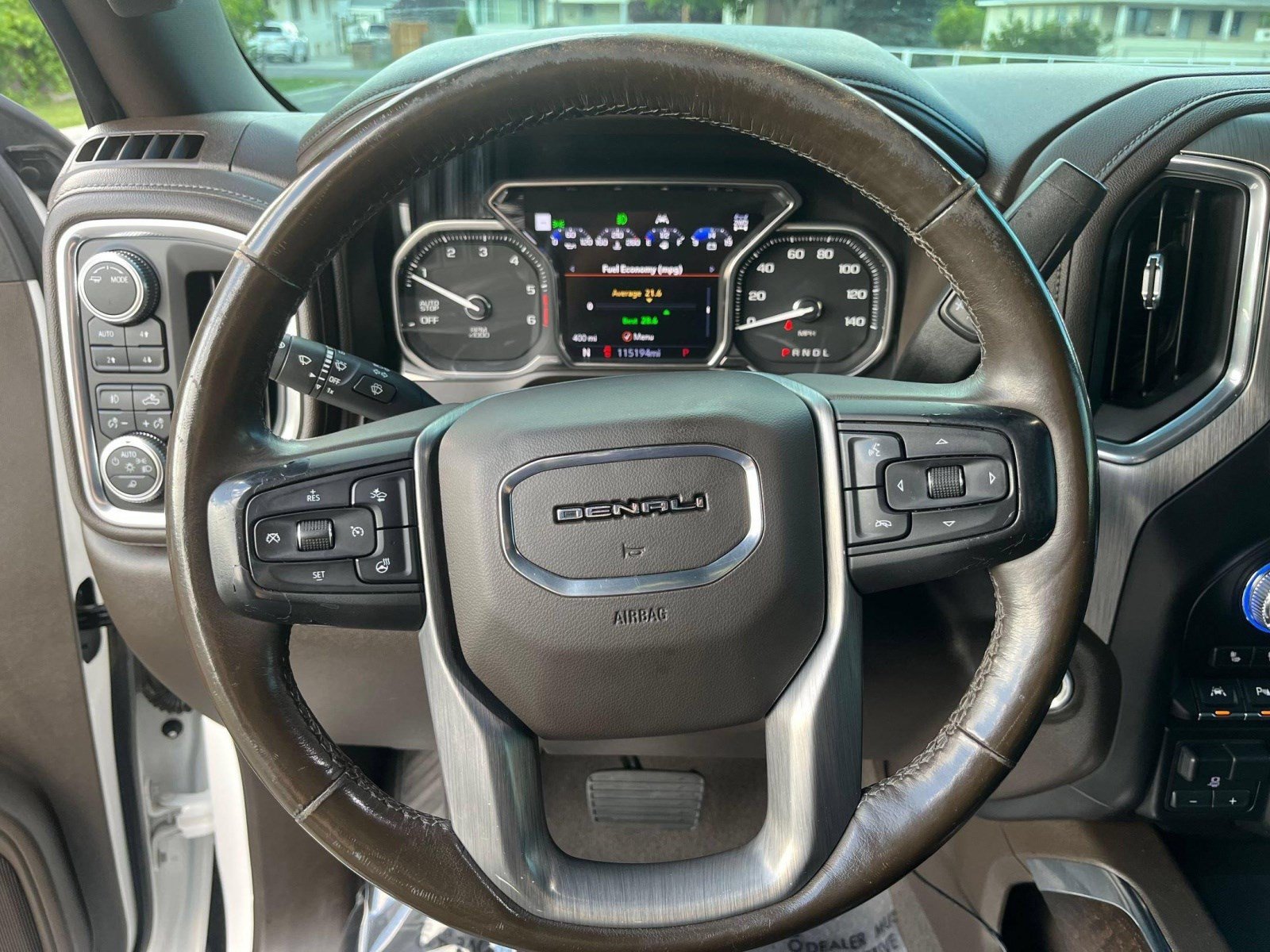 Used 2020 GMC Sierra 1500 Denali w/ Denali Ultimate Package AWD/4WD image 13