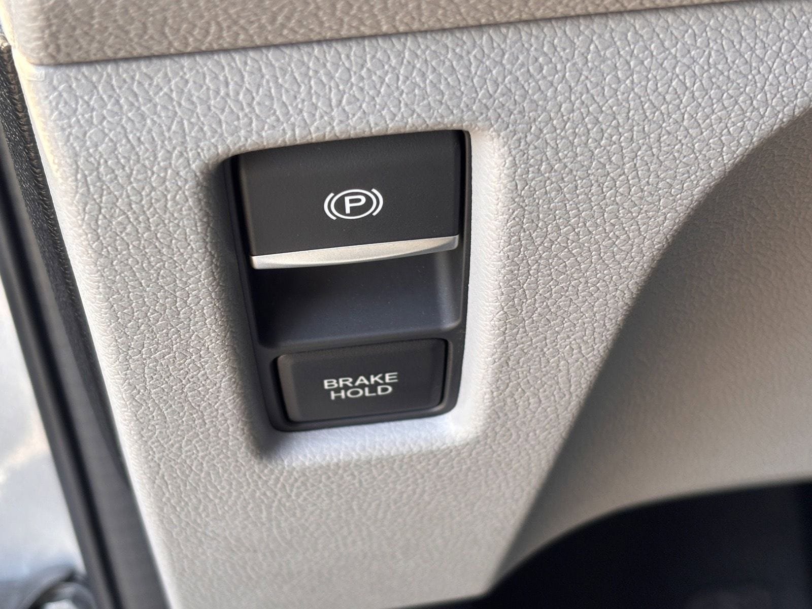 Certified 2023 Honda Odyssey Touring image 23