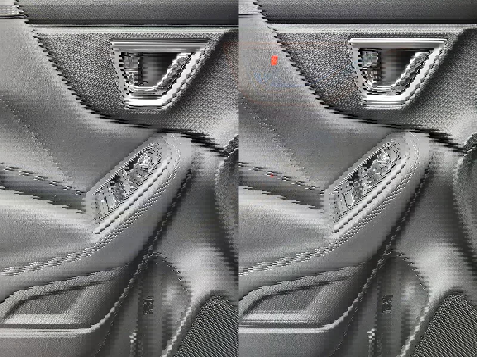 Used 2021 Subaru Forester Limited w/ Popular Package #3 image 2