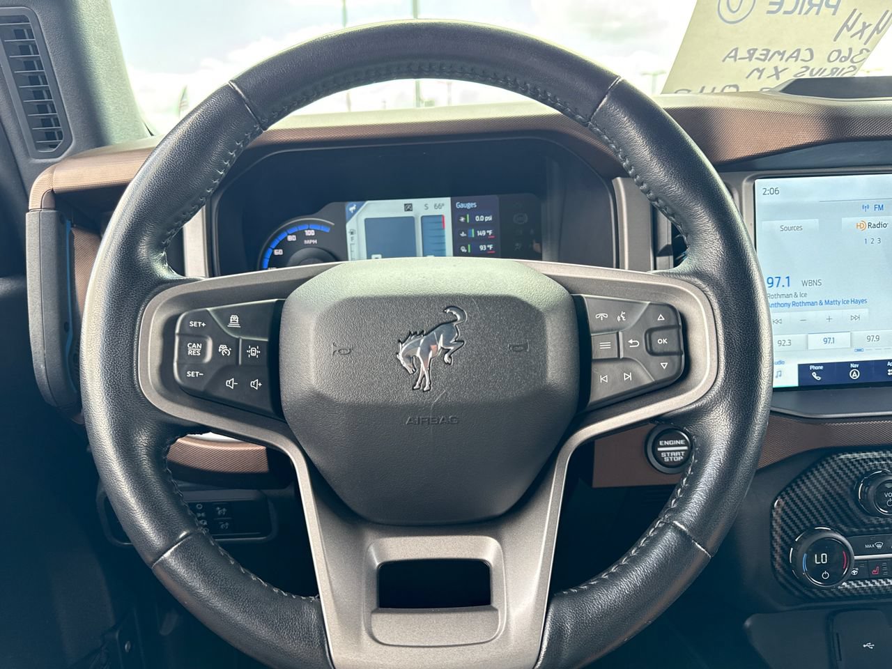 Used 2023 Ford Bronco Outer Banks AWD/4WD image 17
