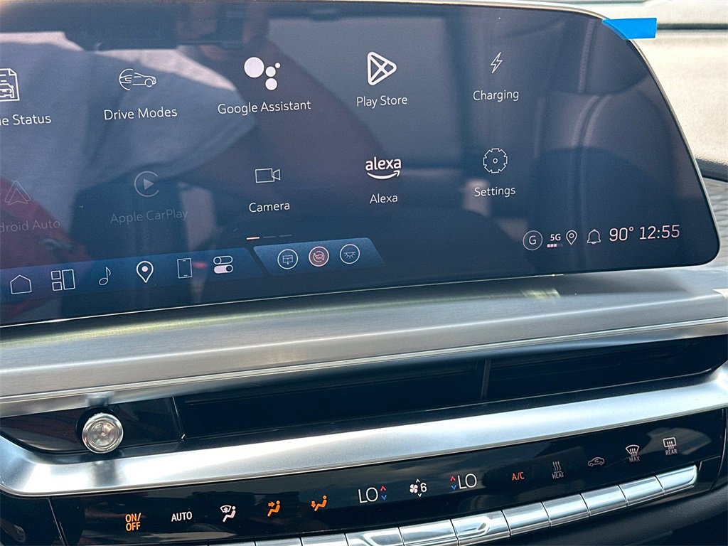 New 2025 Cadillac Lyriq Luxury image 27