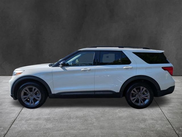 Used 2022 Ford Explorer XLT w/ Equipment Group 202A RWD image 7