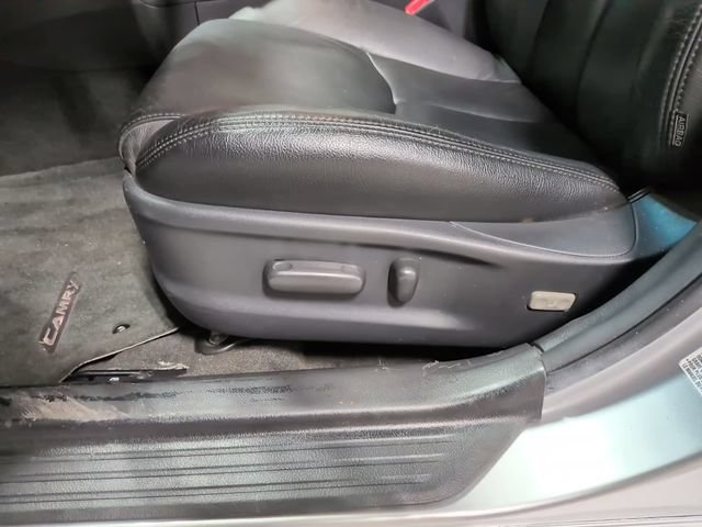 Used 2009 Toyota Camry SE FWD image 14