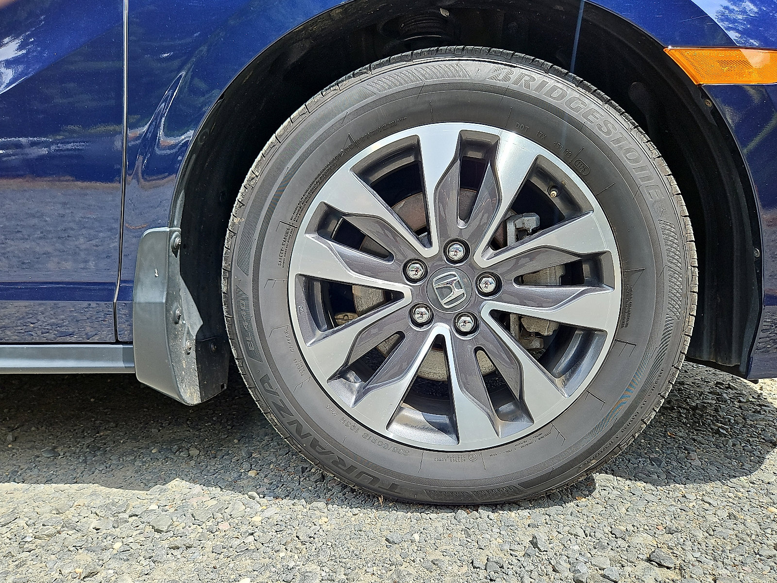 Certified 2023 Honda Odyssey EX-L image 9