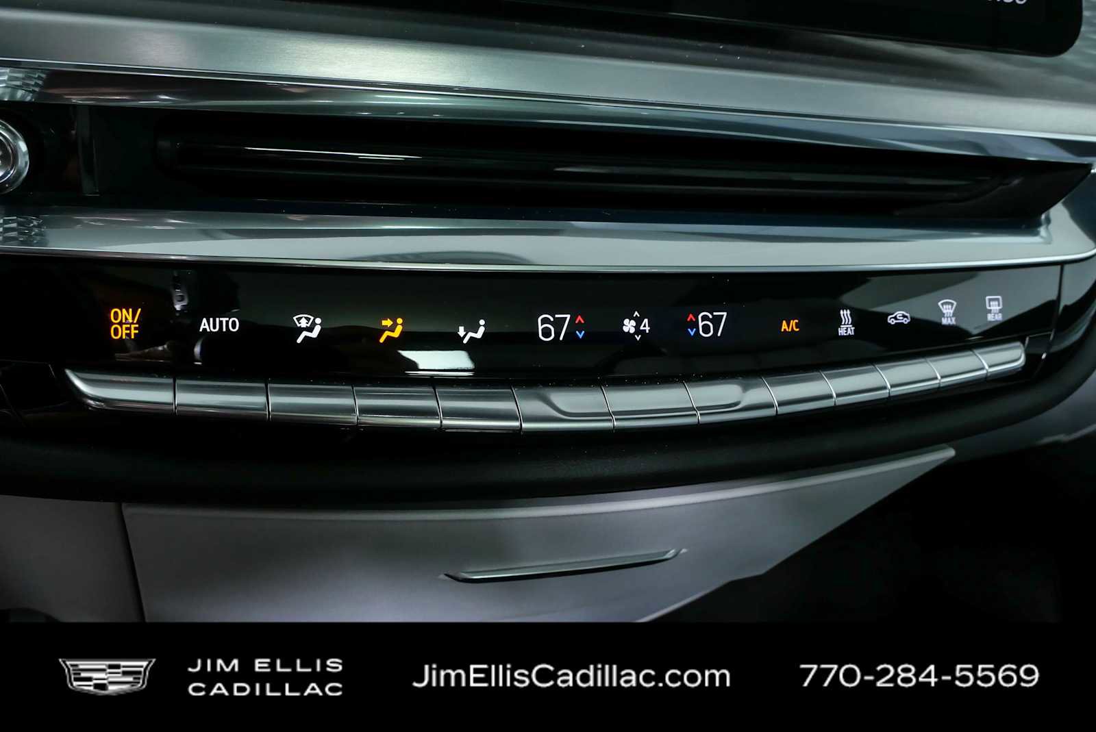 Used 2024 Cadillac Lyriq Sport RWD image 15