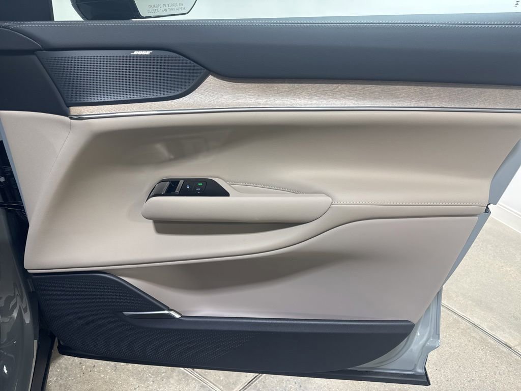 New 2026 Volvo EX90 Plus AWD/4WD image 27