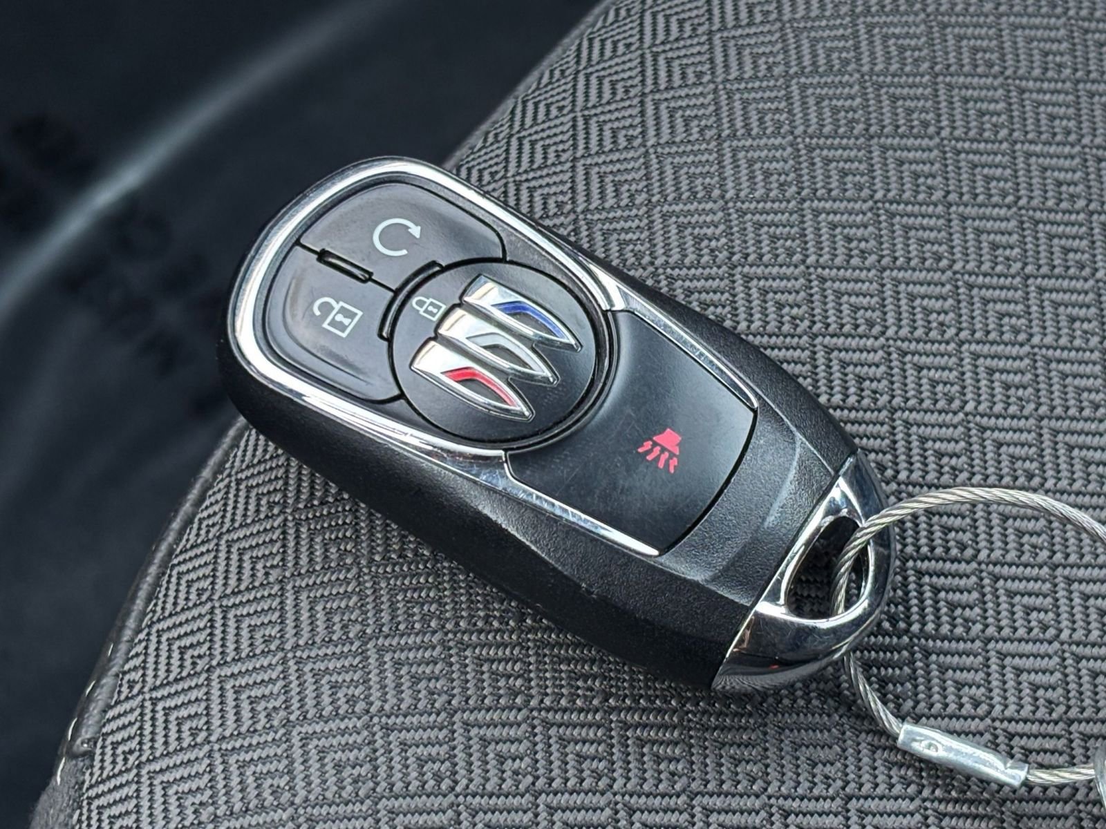 Used 2025 Buick Encore GX Preferred image 22