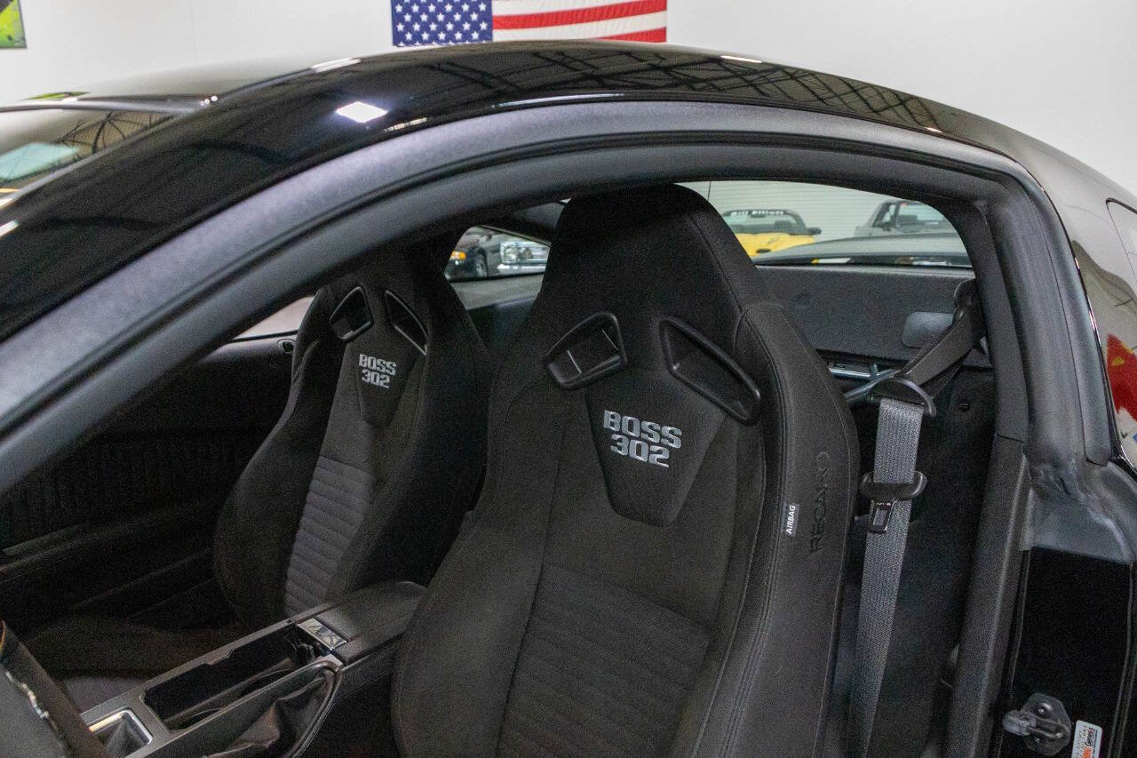 Used 2013 Ford Mustang Boss 302 RWD image 33