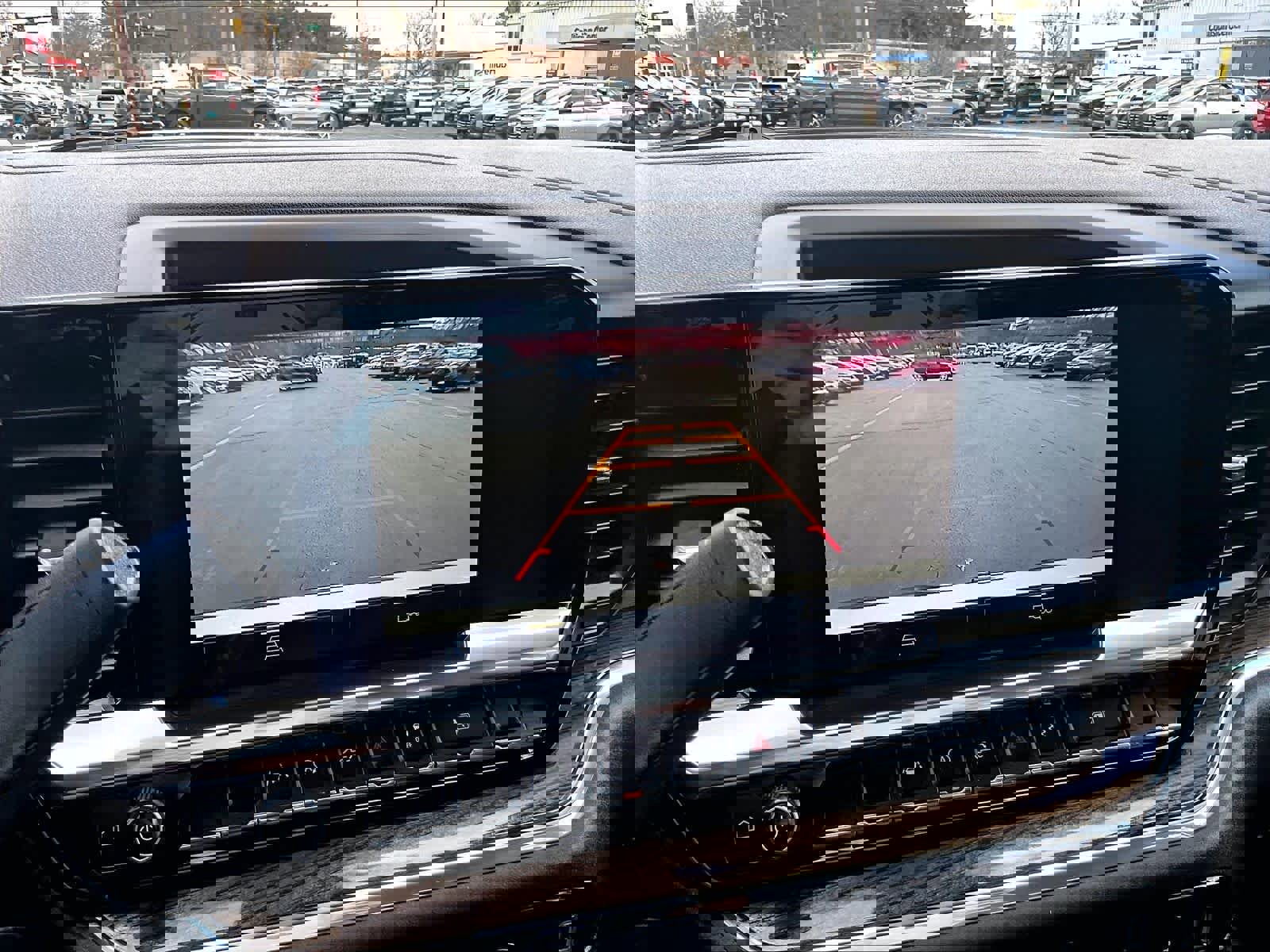 Used 2023 Chevrolet Silverado 1500 LT image 18