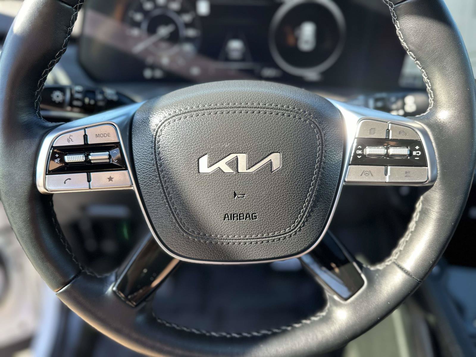Used 2025 Kia Telluride SX Prestige X-Line AWD/4WD image 14