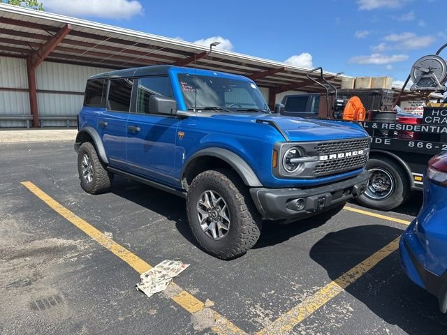 Used 2025 Ford Bronco Badlands AWD/4WD image 1