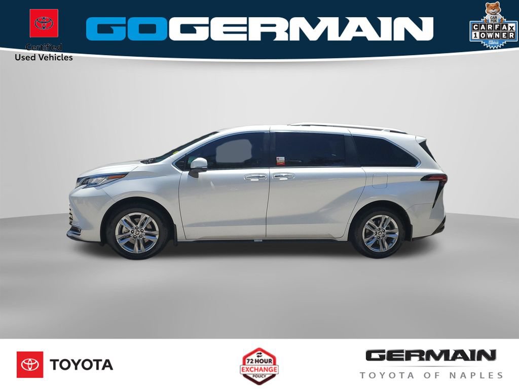 Certified 2025 Toyota Sienna Limited FWD image 12