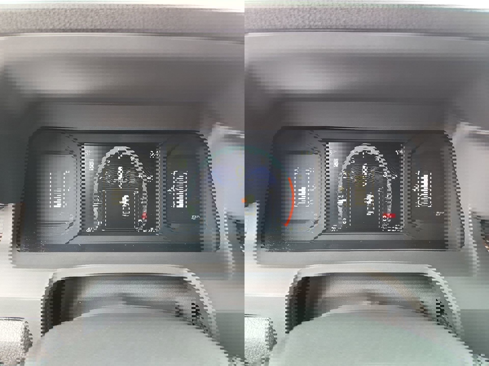 Used 2024 Toyota Tacoma SR5 image 31