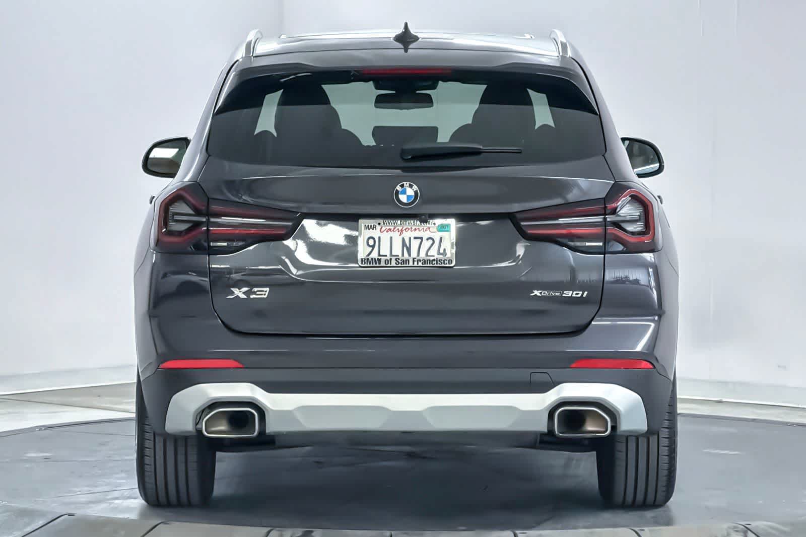 Used 2024 BMW X3 xDrive30i w/ Premium Package w/ZPA AWD/4WD image 7