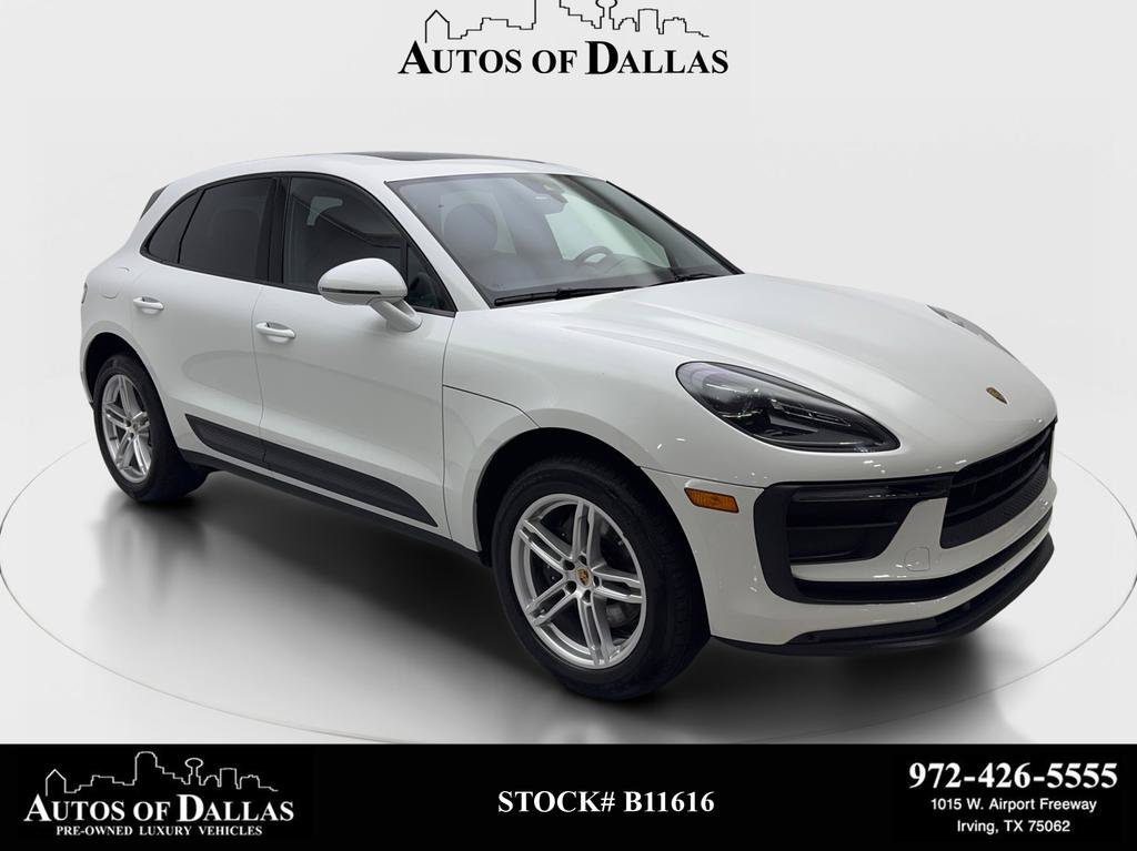 Used 2022 Porsche Macan AWD/4WD image 1