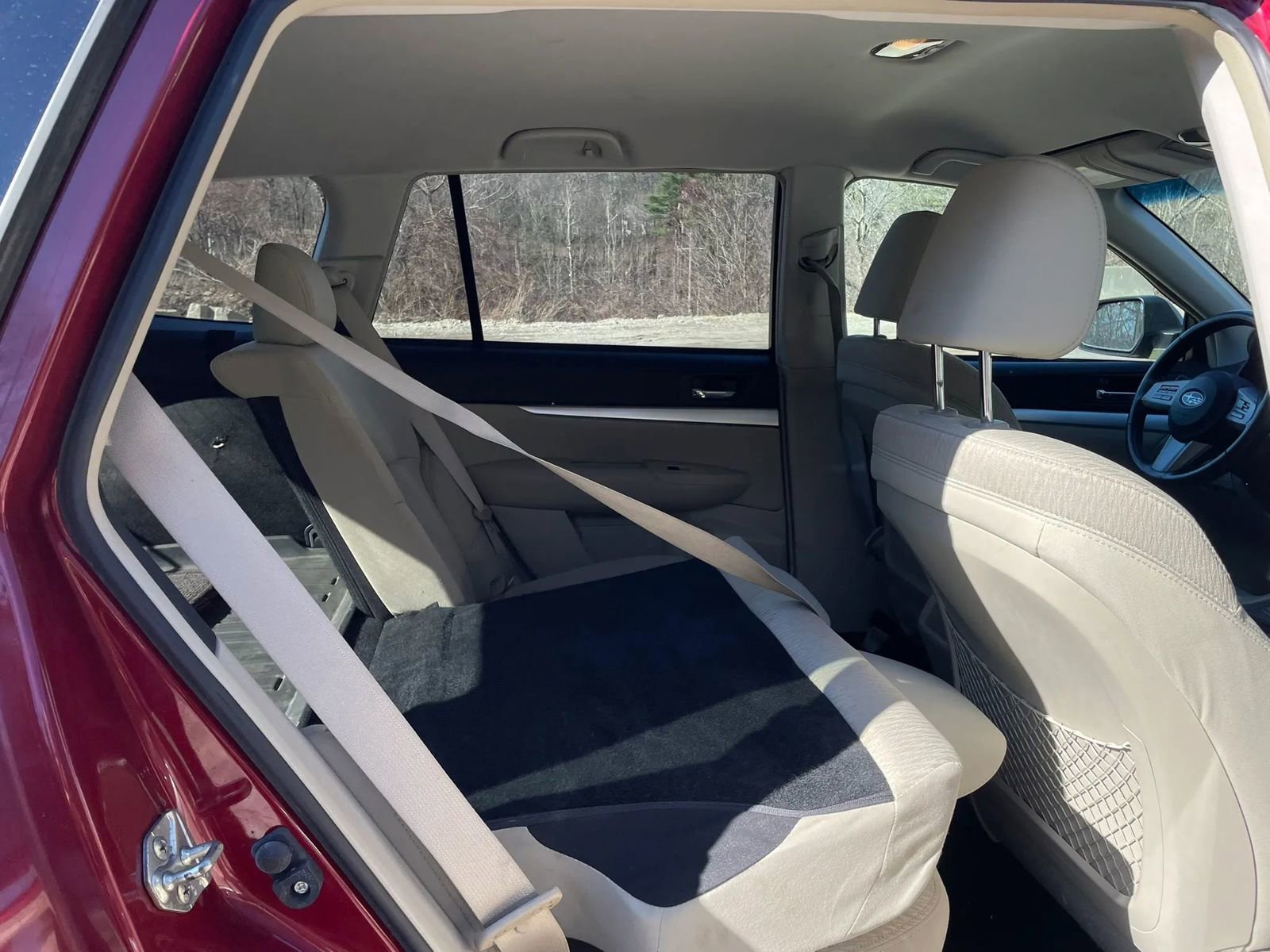 Used 2011 Subaru Outback 2.5i Premium w/ All-Weather Pkg image 26