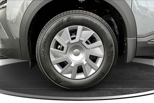 New 2026 Nissan Kicks S image 11