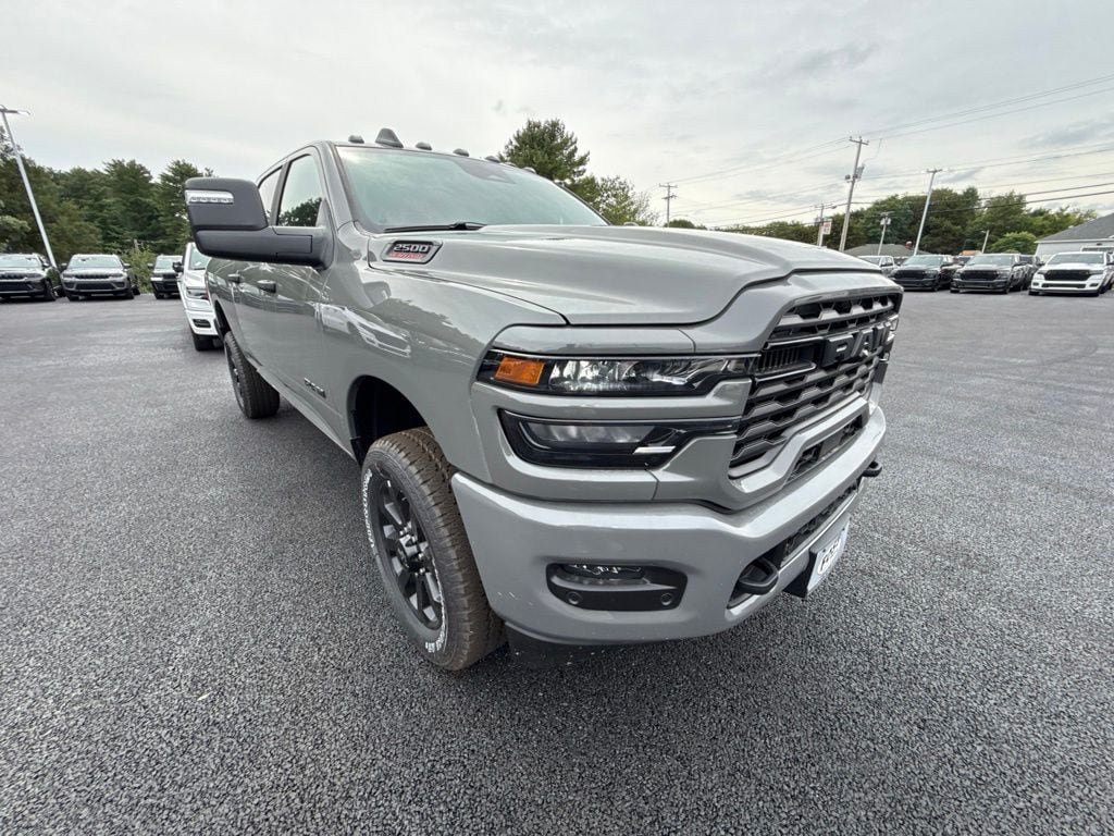 New 2026 RAM 2500 Big Horn AWD/4WD image 7