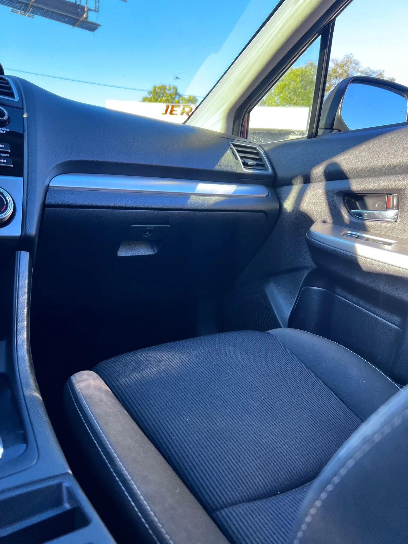 Used 2015 Subaru Impreza 2.0i Sport Premium image 11