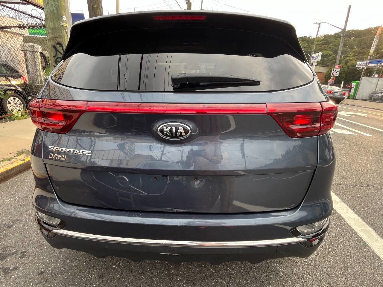 Used 2020 Kia Sportage LX w/ LX Popular Package image 6