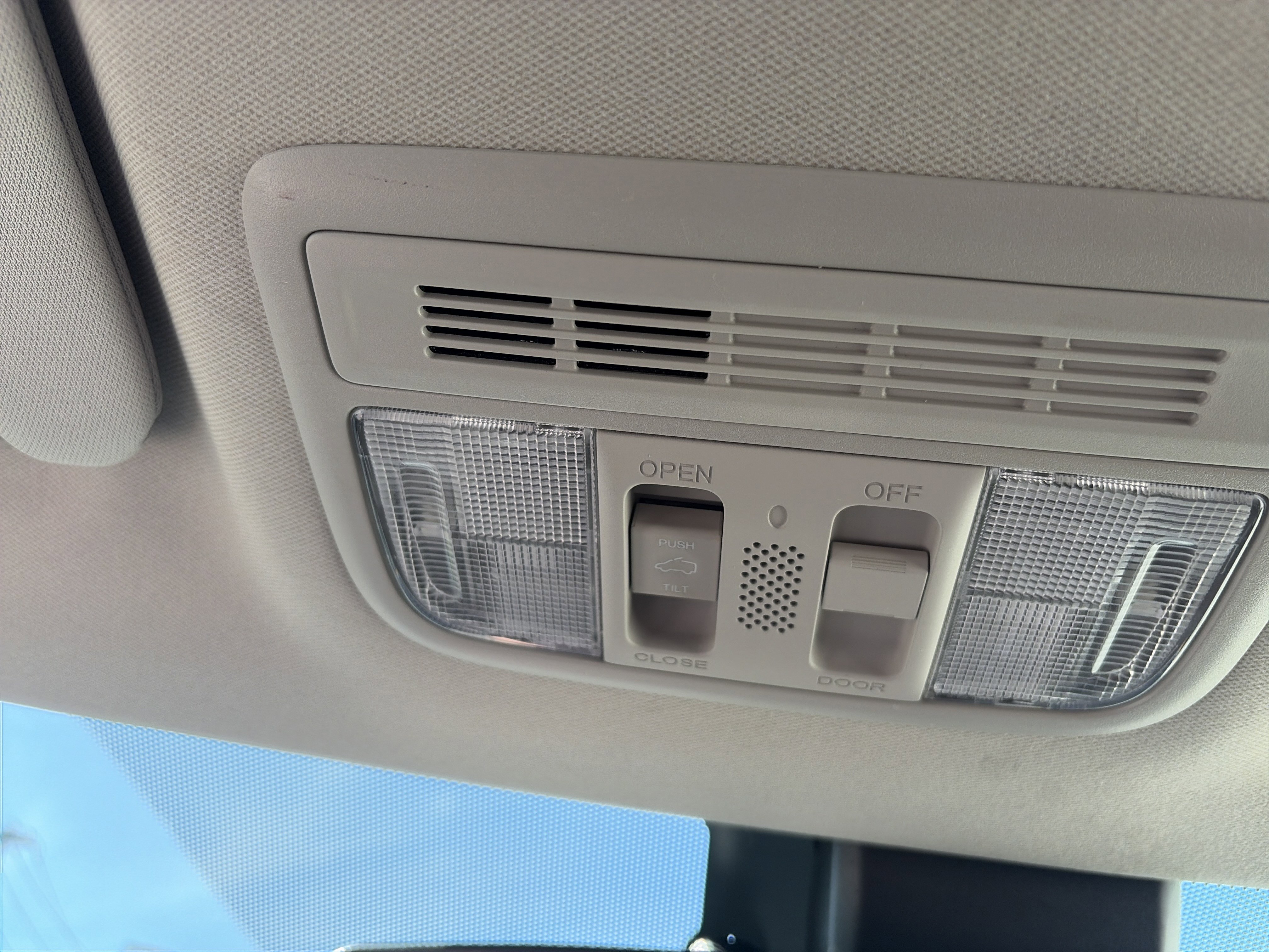 Used 2021 Honda HR-V EX image 41