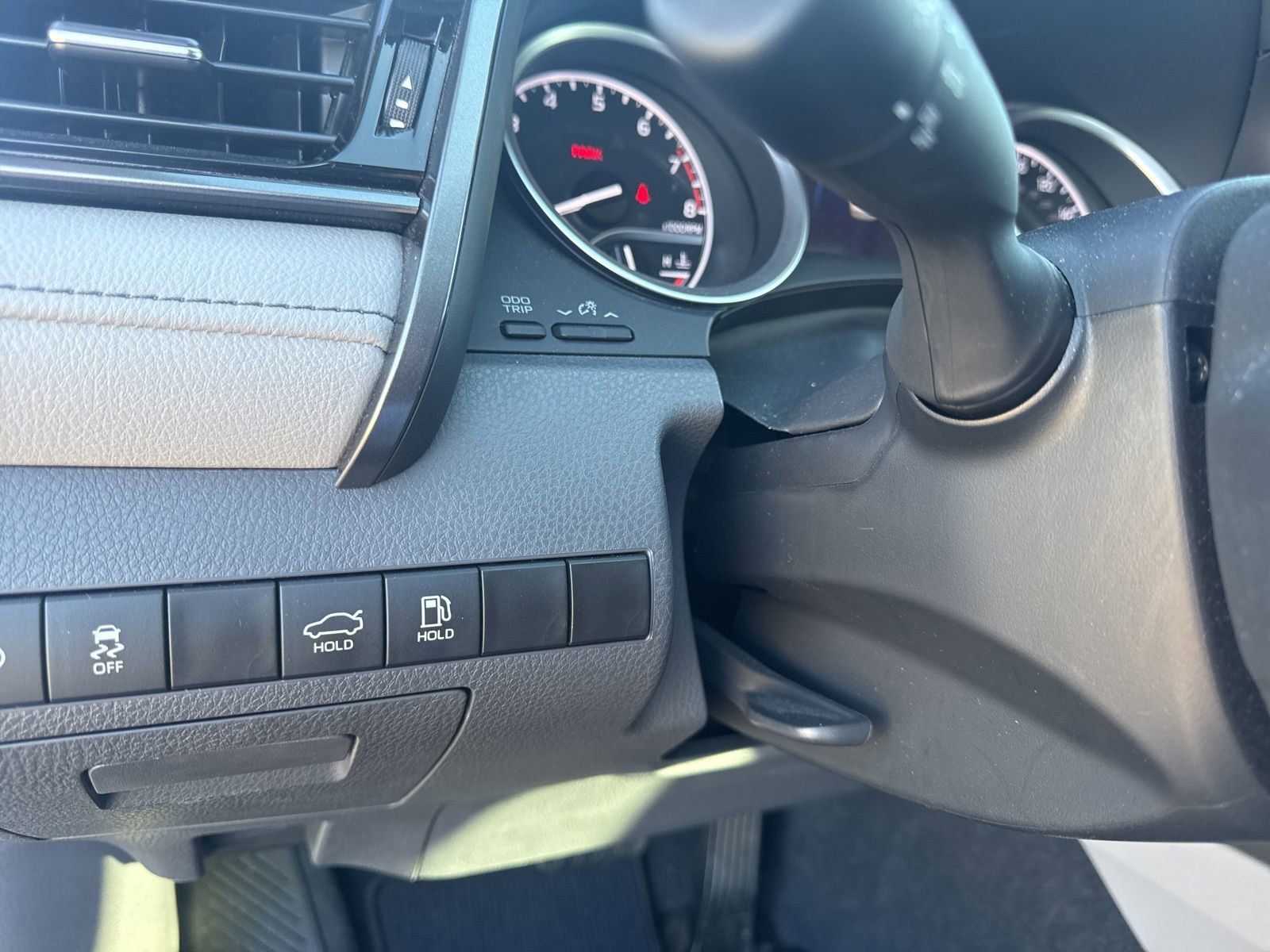 Used 2024 Toyota Camry XLE image 16