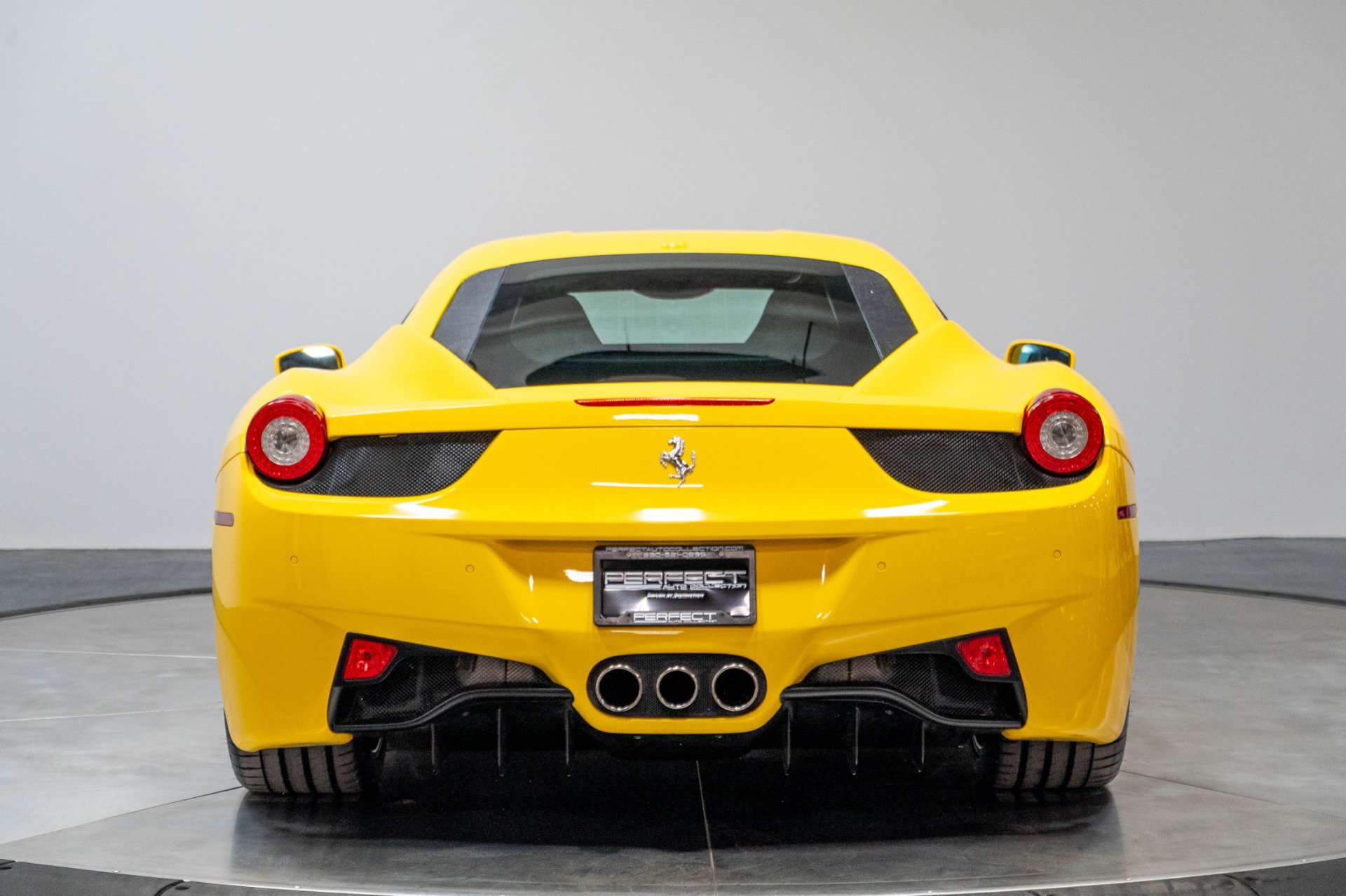 Used 2010 Ferrari 458 Italia Coupe RWD image 59