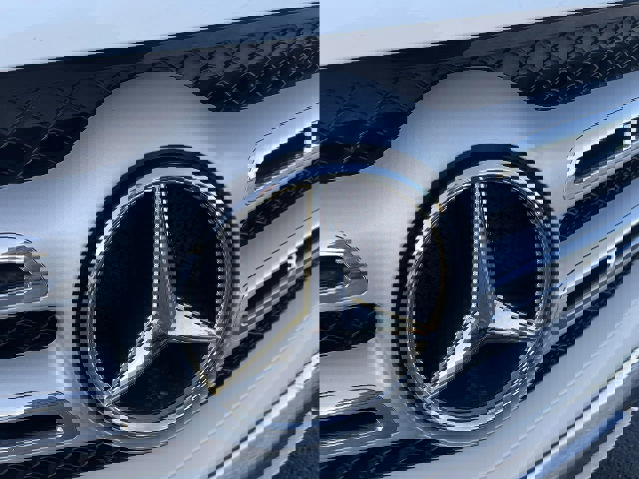 Used 2019 Mercedes-Benz GLS 450 4MATIC image 31