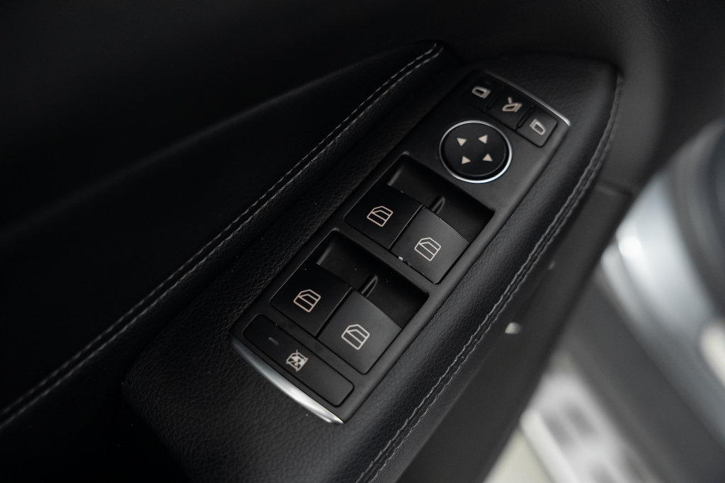 Used 2018 Mercedes-Benz GLE 350 image 33